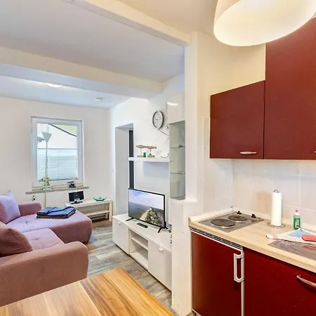 Appartement Pier 1, App 3 *